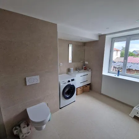 Location 1-2 Sem Max Apartment Sainte-Consorce